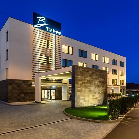 B The Hotel Sfantu Gheorghe  Exterior photo