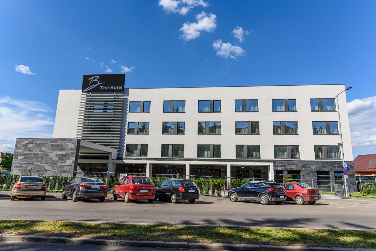 B The Hotel Sfantu Gheorghe  Exterior photo