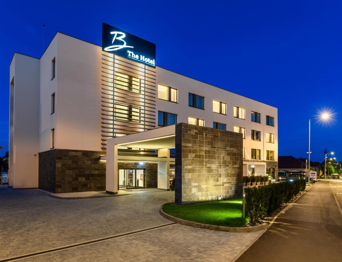 B The Hotel Sfantu Gheorghe  Exterior photo